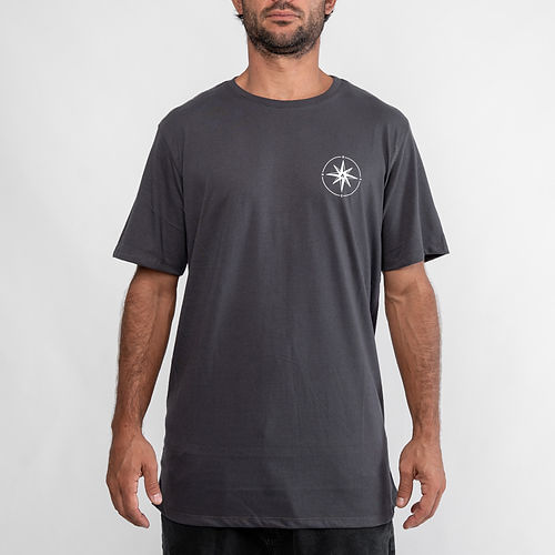 Remera M/C Compass Gris Topo Ombak